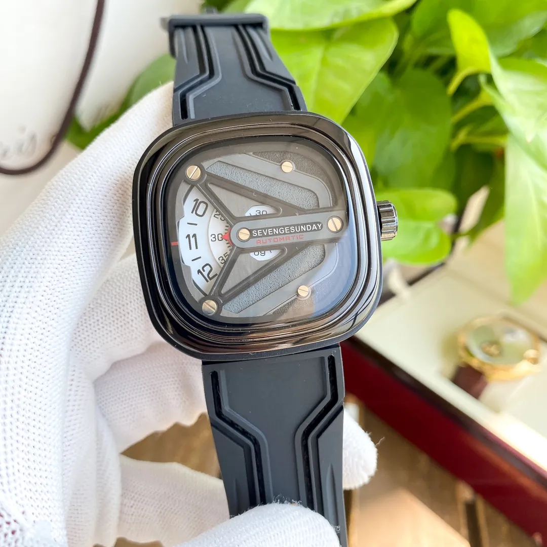 【High-end replica】💰4 types! Quartz watch 💰840; mechanical watch 💰1100! Brand: SEVEN FRIDAY🏅🏅 Type: Men's watch 🎉🎉 Case: Top version 316 stainless steel L Strap: Imported calfskin strap, Movement: Fully automatic imported mechanical movement/Imported quartz movement ⚙️ Mirror: Mineral scratch-resistant mirror glass Size: 47mm in diameter, 14mm thick 🍷Exquisite inheritance of real effects, quality assurance! ‼ ️The elegant style instantly enhances the charm of men and is a symbol of taste and noble life!